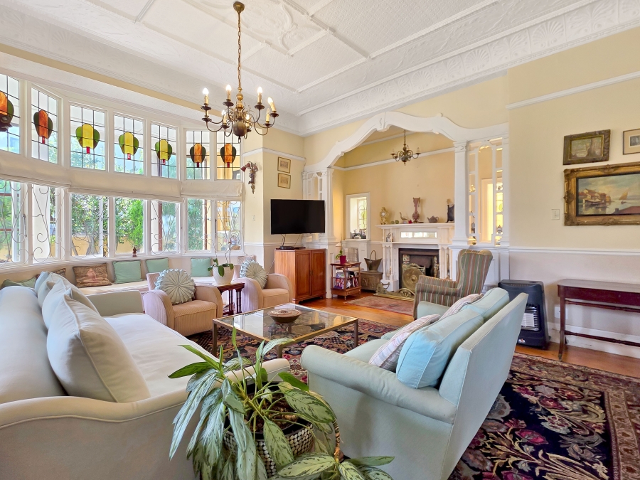 6 Bedroom Property for Sale in Sea Point Western Cape